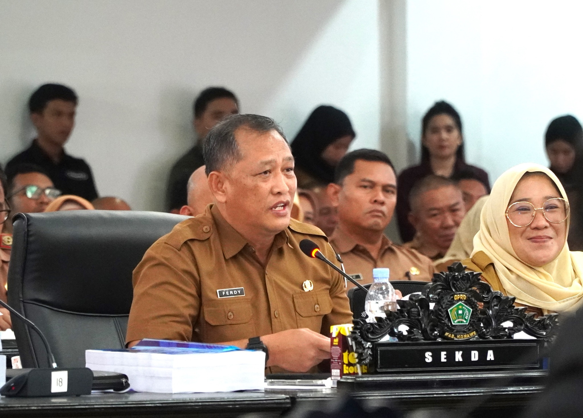 Sekda Konawe Hadiri Rapat Konsultasi dan Pembahasan KUA-PPAS Perubahan T.A. 2025 Bersama DPRD.