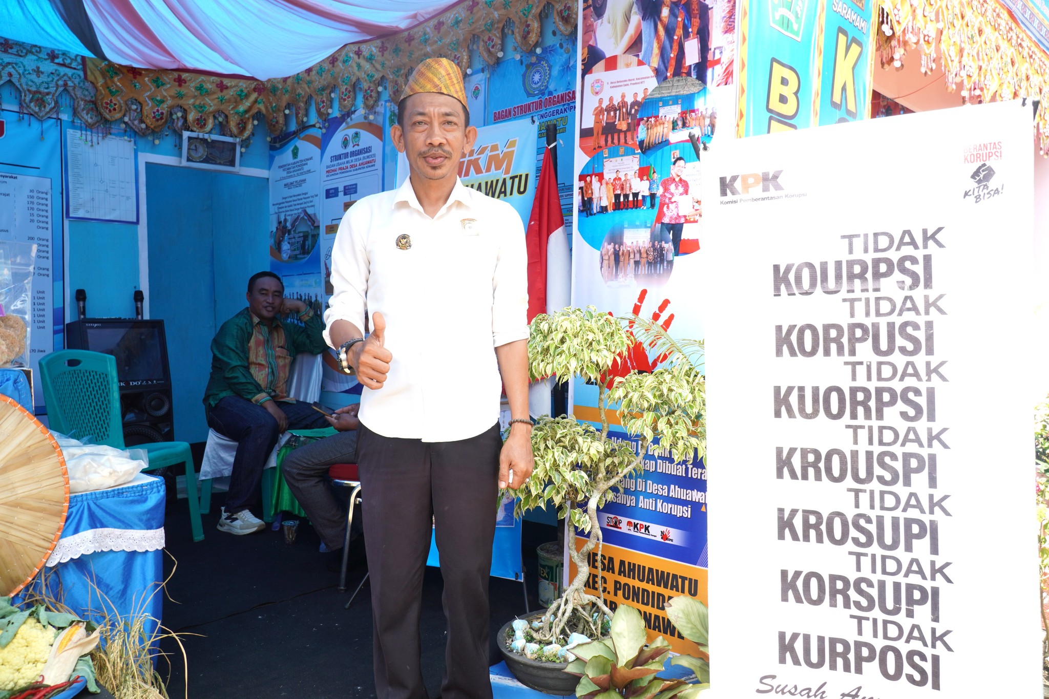 Desa Ahua Watu Wujudkan Transparansi Lewat Expo Inovasi Desa 2025