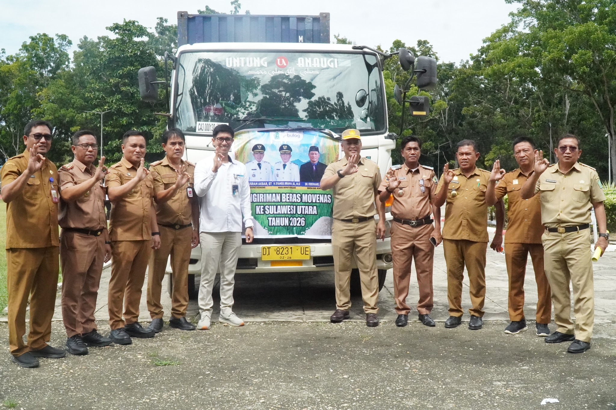 Lepas Bantuan Pangan Beras, Bupati Konawe Diwakili Sekda Minta Penyaluran Dikawal dan Tepat Sasaran