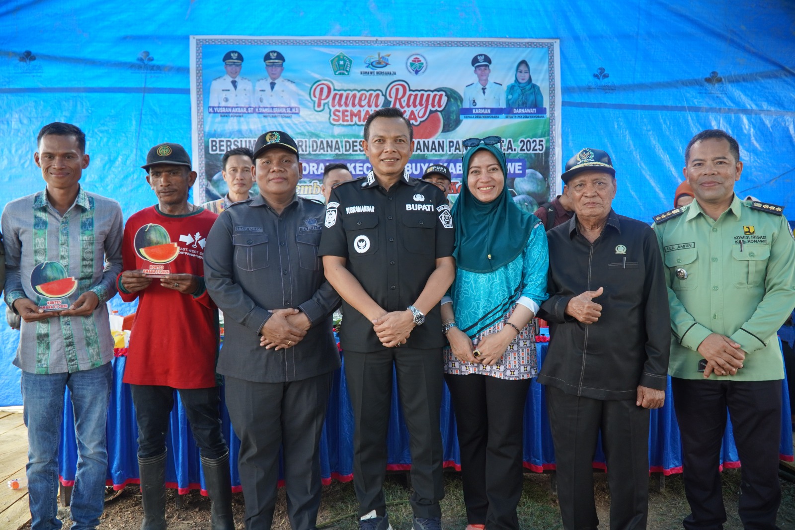 Bupati Konawe Apresiasi Panen Raya Semangka di Desa Waworaha