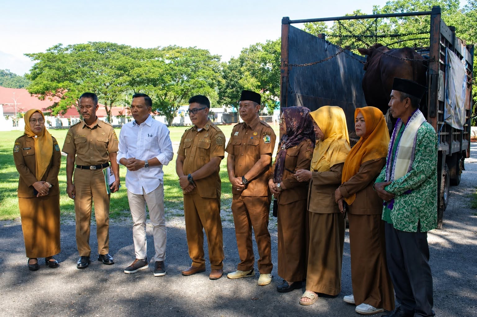 Warga Desa Tabanggele Terima Sapi Qurban 1,2 Ton dari Presiden RI