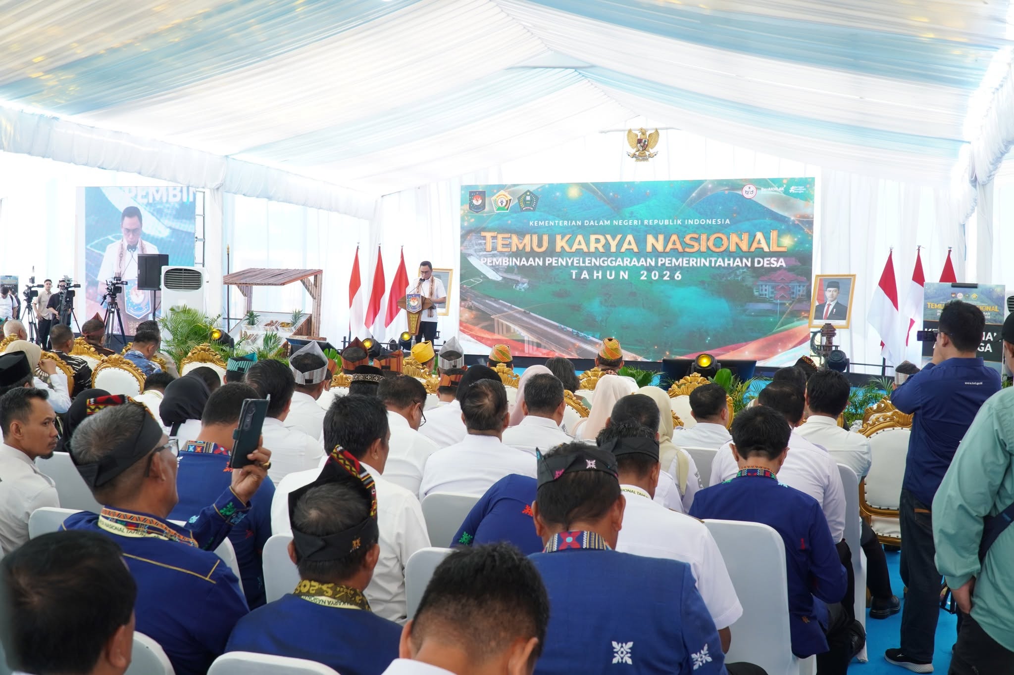 Temu Karya Nasional Resmi Digelar, Wamendagri Buka Acara di Konawe